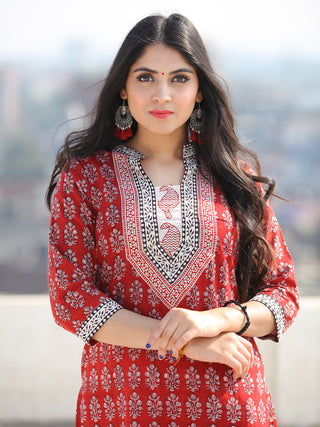 Bahaar Naija - Set of Kurta Pants & Dupatta - KS107A1691D