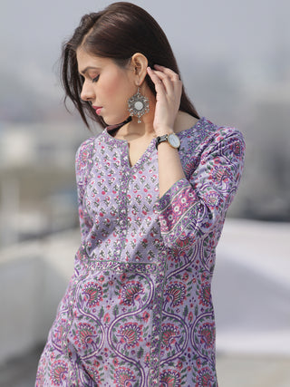 Nayab Gulbagh - Set of Kurta Pants & Dupatta - KS03A2528D