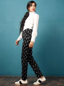 Black White Gery Hand Woven Ikat Trousers - T032F737