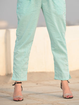 Raas Firozi - Set of Flared Kurta & Pants With Gotta Work - KS82A2397