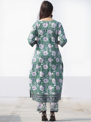 Nayab Saiara - Set of Kurta Pants & Dupatta - KS78G2532D