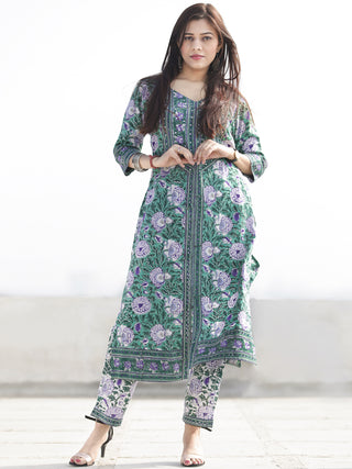 Nayab Saiara - Set of Kurta Pants & Dupatta - KS78G2532D