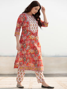 Zohra Sunaina - Set of Straight Kurta Pants & Kota Dupatta - KS47J2510D