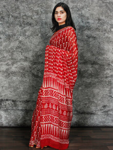 Red White Hand Block Printed Chiffon Saree with Zari Border - S031703124