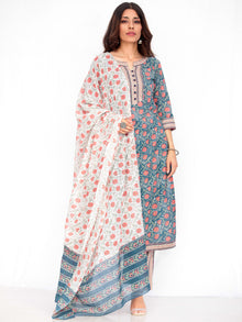 Megha Parizaad Set Of Kurta Pant Dupatta