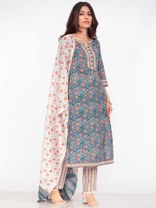 Megha Parizaad Set Of Kurta Pant Dupatta