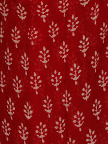 Red White Hand Block Printed Chiffon Saree with Zari Border - S031703125