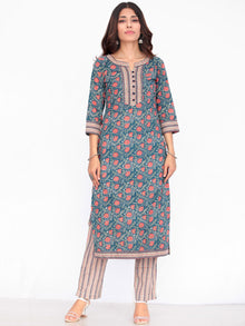 Megha Parizaad Kurta