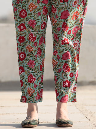 Zohra Aadila - Set of Kurta Pants & Banarsee Dupatta - KS25L2512D