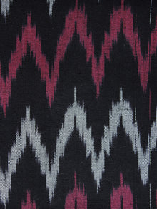 Black Magenta Ivory Pochampally Hand Woven Ikat Fabric Per Meter - F002F972