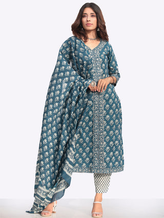 Ambar Sania Set Of Kurta Pant Dupatta