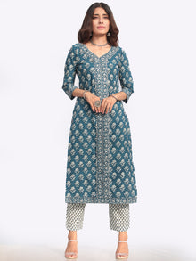 Ambar Sania Kurta