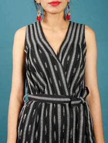 Black White Ikat Handwoven Jumpsuit With Belt And Back Zip - D249F1262