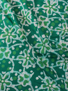 Green White Hand Block Printed Cotton Fabric Per Meter - F0916322