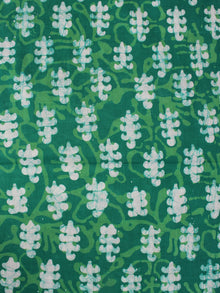 Green White Hand Block Printed Cotton Fabric Per Meter - F0916320