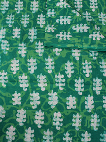 Green White Hand Block Printed Cotton Fabric Per Meter - F0916320