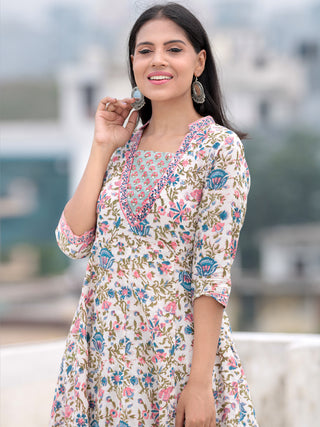 Nayab Fiza  - Kurta Pants & Kota Dupatta - KS28A2555D