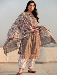 Zohra Aima - Set of Straight Kurta Salwar & Dupatta - KS140A2503D