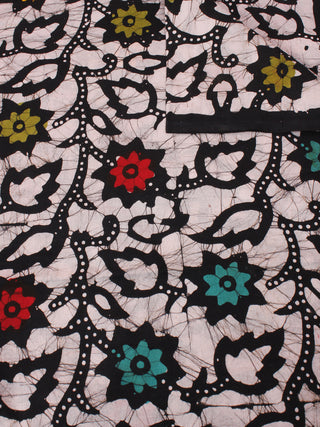 White Multi Color Hand Block Printed Cotton Fabric Per Meter - F0916337