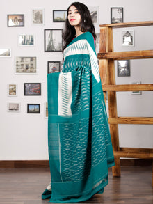Teal Green Ivory Ikat Handwoven Pochampally Mercerized Cotton Saree - S031701589