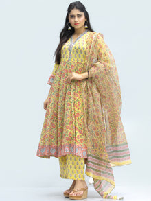 Rangrez Zafraan - Set of Anarkali Kurta Palazzo & Dupatta - KS33C2317D