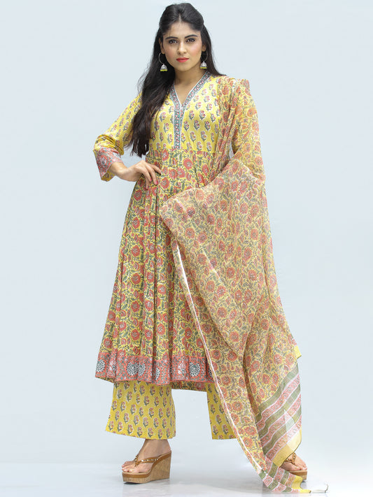 Rangrez Zafraan - Set of Anarkali Kurta Palazzo & Dupatta - KS33C2317D