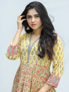 Rangrez Zafraan - Set of Anarkali Kurta Palazzo & Dupatta - KS33C2317D