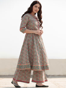 Zohra Shirat - Set of Anarkali Kurta Palazzo & Banarsee Dupatta - KS63B2508D