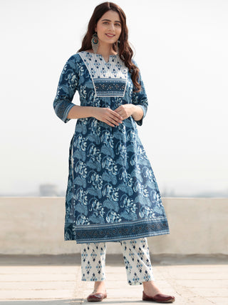 Zohra Karen - Set of Straight Kurta Pants & Dupatta - KS47H2509D