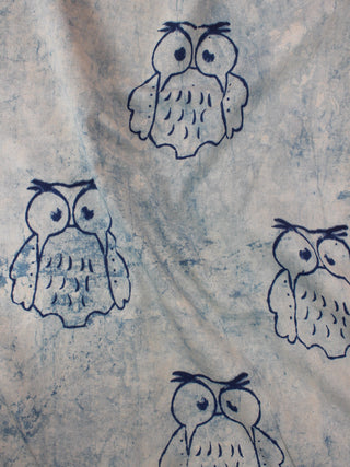 Ivory Indigo Natural Dyed Hand Block Printed Cotton Fabric Per Meter - F0916113