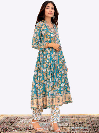 Harit Samah Set Of Flared Kurta Pants Dupatta