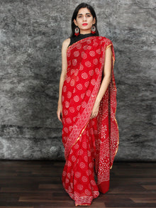 Red White Hand Block Printed Chiffon Saree with Zari Border - S031703122