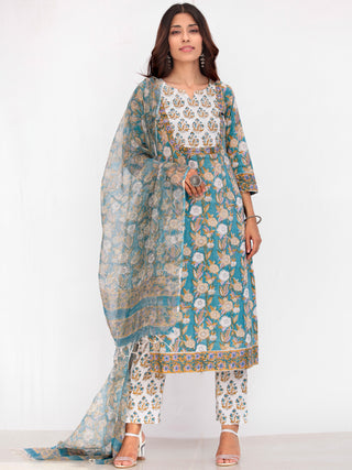 Harit Naina Set Of Kurta Pant Dupatta