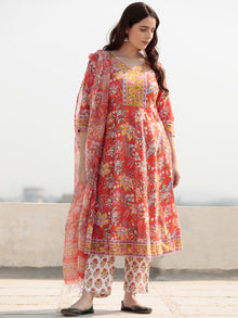 Zohra Shirat - Set of Anarkali Kurta Pants & Kota Dupatta - KS64A2510D