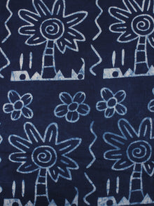 Indigo White Natural Dyed Hand Block Printed Cotton Fabric Per Meter - F0916302