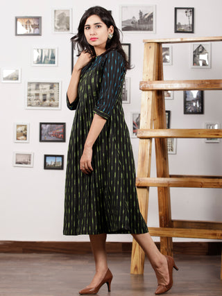 Black Parrot Green Turquoise Handwoven Ikat Middi Dress With Knife Pleates -  D289F1445
