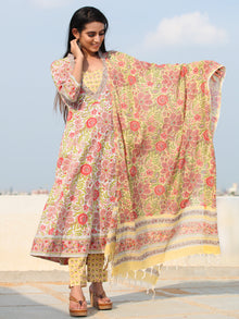 Jashn Amna - Set of Kurta Pants & Dupatta - KS163A2492D