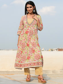 Jashn Amna - Set of Kurta Pants & Dupatta - KS163A2492D