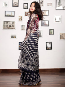 Deep Indigo White Hand Block Printed Chiffon Saree with Zari Border - S031703152