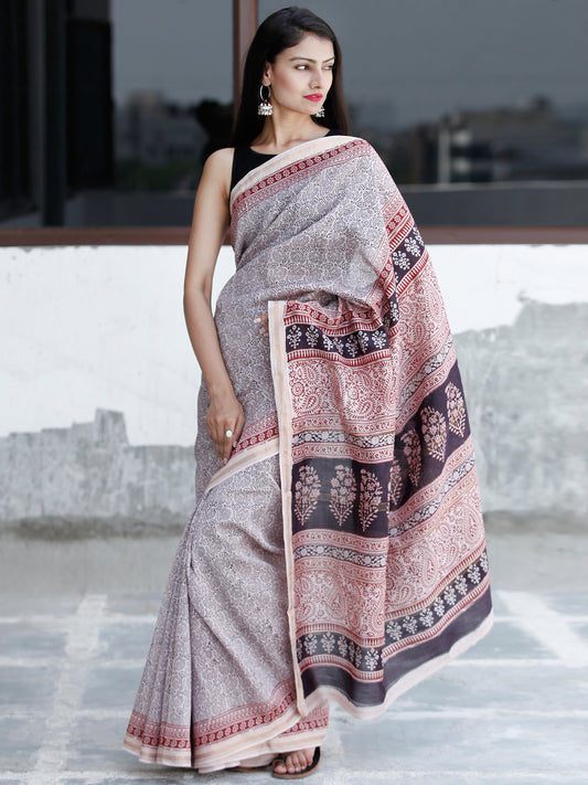 Off-White Maroon Black Bagh Hand Block Printed Maheswari Silk Saree With Resham Border - S031703834