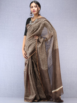 Kashish Ivory Maheshwari Silk Hand Block Printed Saree With Zari Border - S031704487