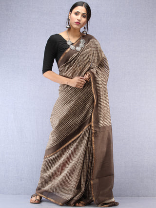 Kashish Ivory Maheshwari Silk Hand Block Printed Saree With Zari Border - S031704487