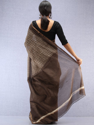 Kashish Ivory Maheshwari Silk Hand Block Printed Saree With Zari Border - S031704487