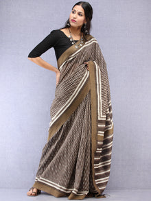Kashish White Hand Block Printed Chanderi Saree With Geecha Border - S031704517