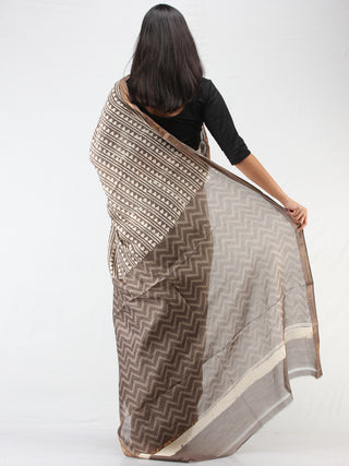 Kashish Ivory Maheshwari Silk Hand Block Printed Saree With zari Border - S031704466