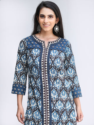 Bahaar Saba - Set of Kurta Pants & Dupatta - KS53E2451D