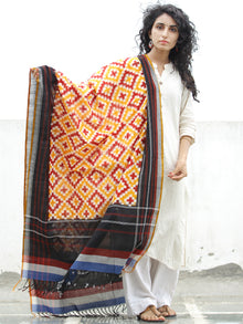 Yellow Red White Telia Rumal Double Ikat Handwoven Pochampally Cotton Dupatta -  D04170310