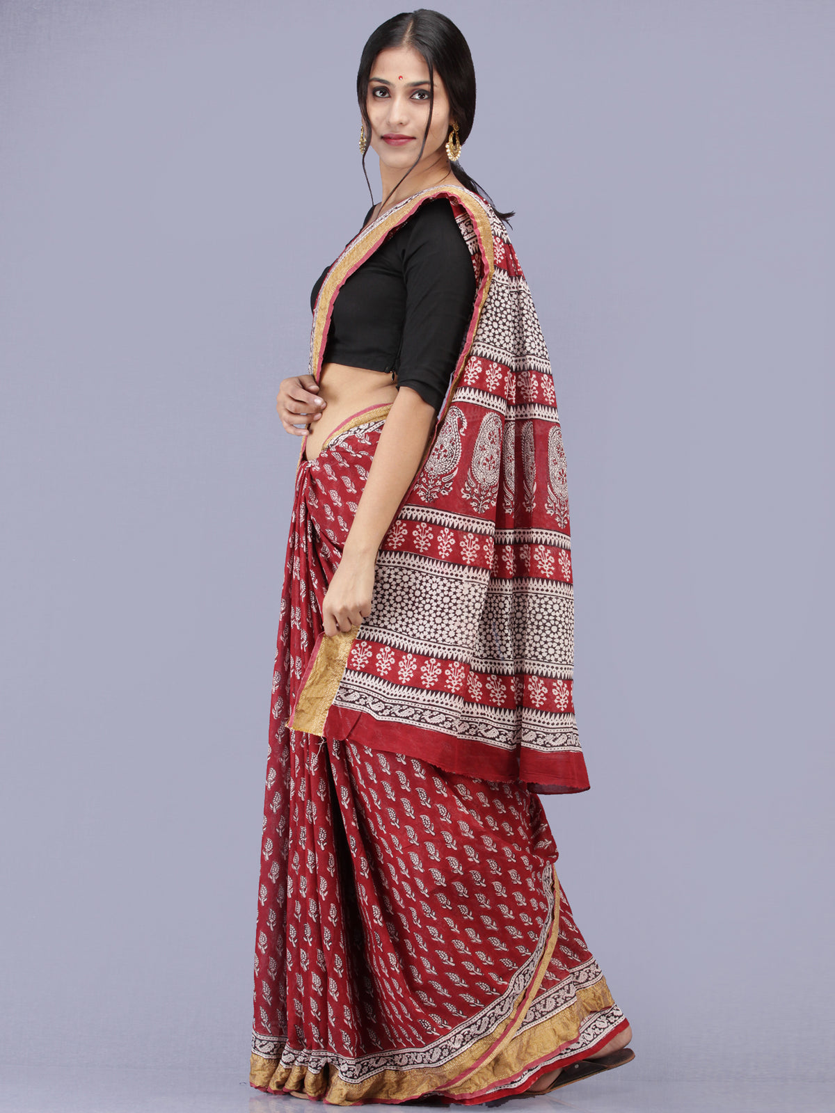 Deep Red Ivory Black Bagh Printed Maheshwari Cotton Saree - S031704176