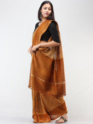 Mustard Brown Ivory Maheshwari Silk Hand Block Printed Saree With Zari Border - S031704468