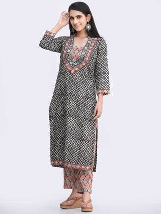 Bahaar Zaara - Set of Kurta Pants & Dupatta - KS151A2447D